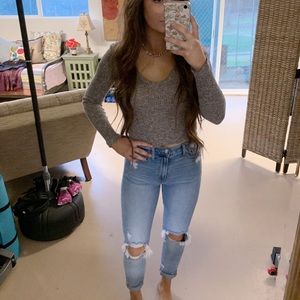 ME TO WE Gray Long-sleeve Sweater